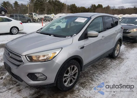 2017 Ford Escape Se из США, поврежденный, VIN 1FMCU9GD7HUB93648